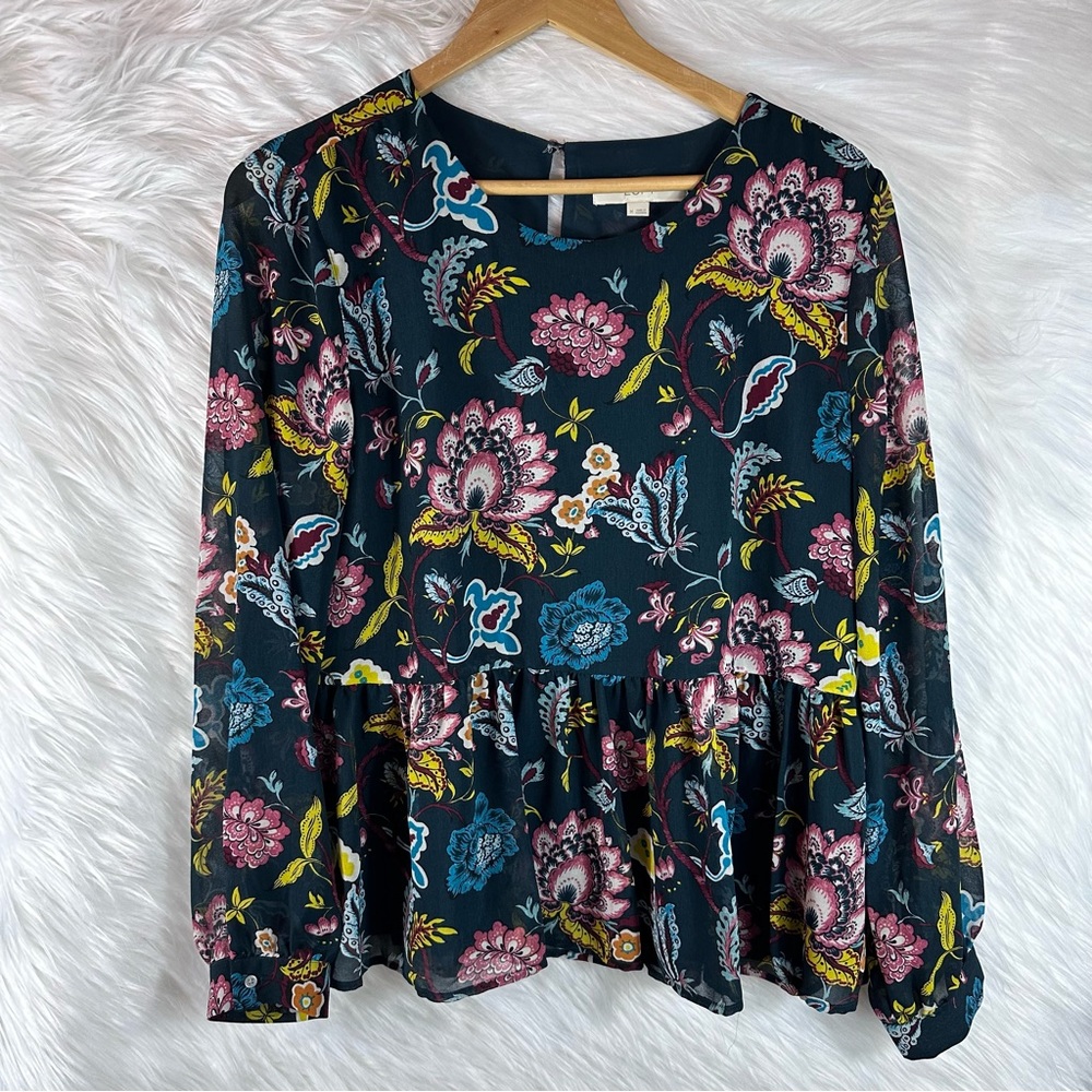 Ann Taylor LOFT blouse size Medium